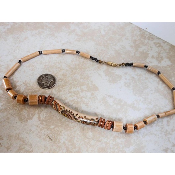 Vintage Glazed Bead Floral Choker Necklace , Hand Painted , 15 1/2 Inch - Picture 3 of 6